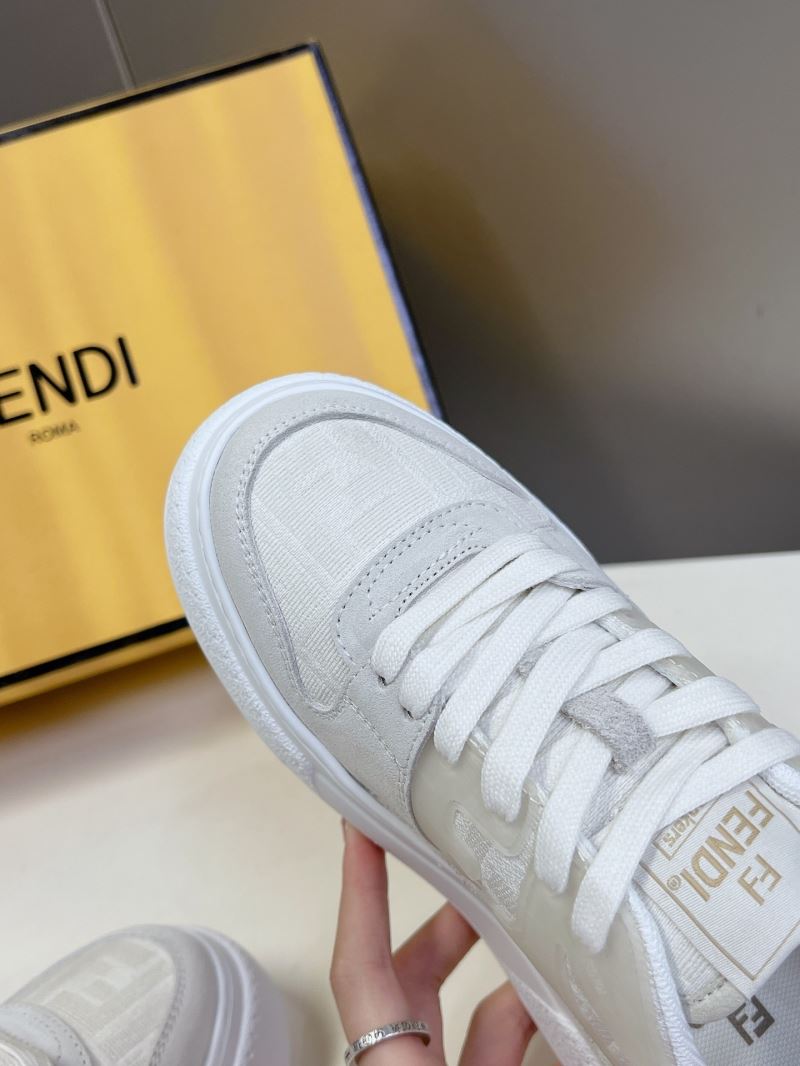 Fendi Low Shoes